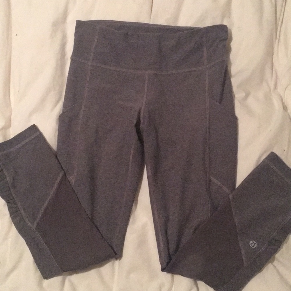 Grey lululemon pants. Size 4. Only worn once